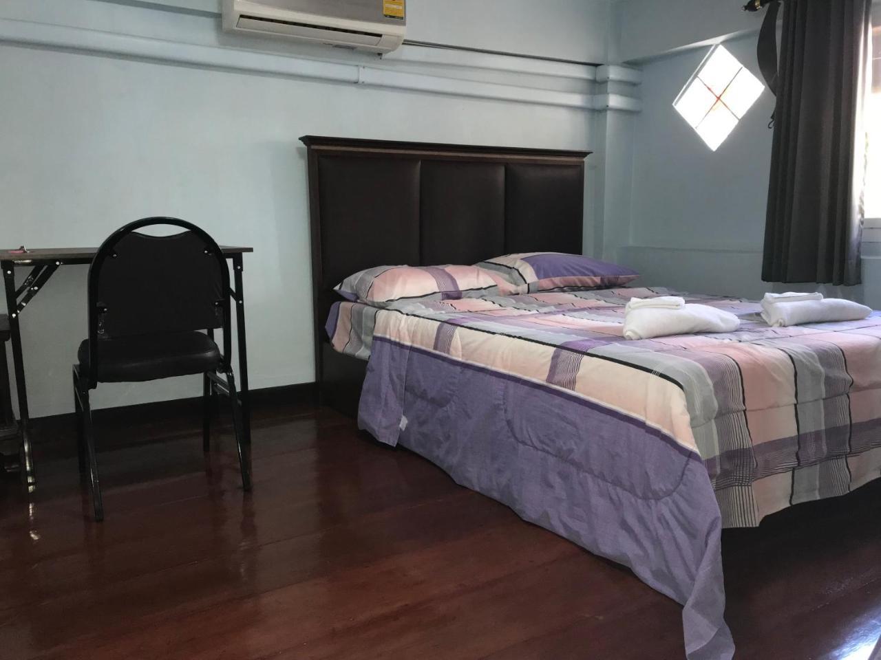 Jeesnail Guesthouse Banguecoque Exterior foto